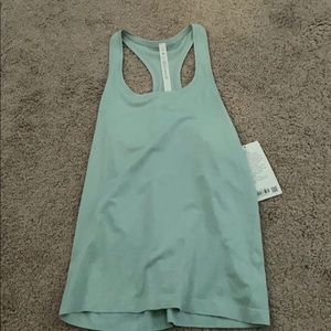 Lululemon swiftly tech racerback 2.0